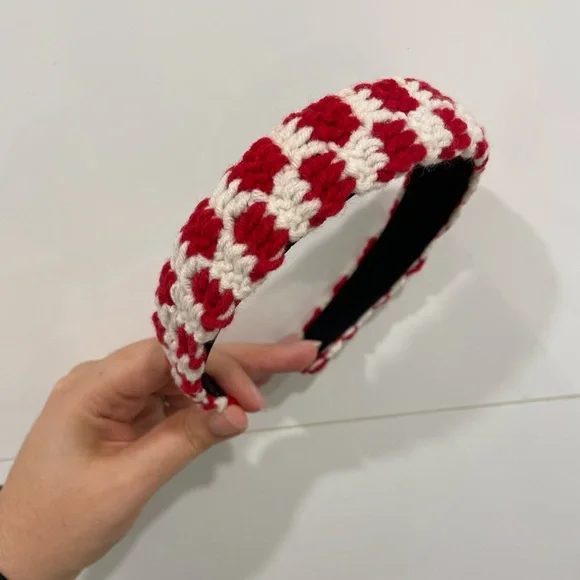 Red and White Checker Knit Headband - Picture 3 of 6
